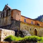 Claustro románico